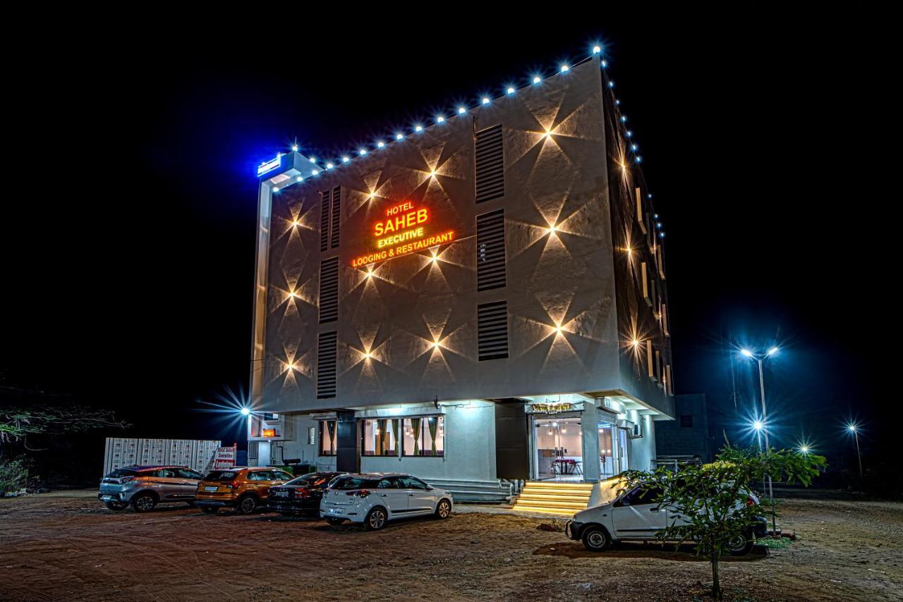 Hotel Saheb Kolhapur Exterior foto